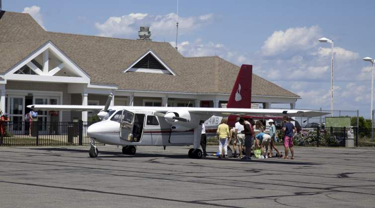 Teterboro Airport private jet charter